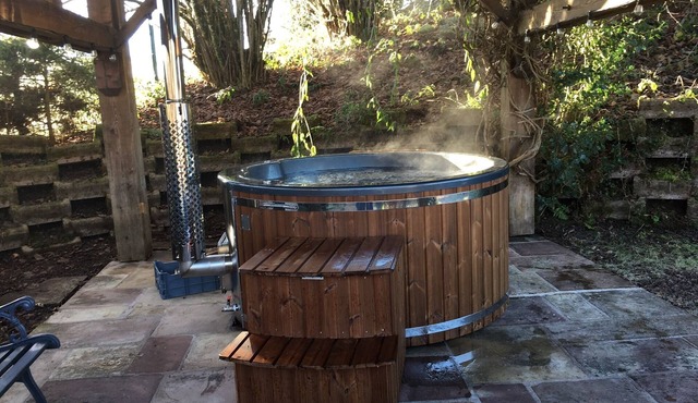 SPACIOUS GITE WITH INFRARED SAUNA AND NORDIC BATH