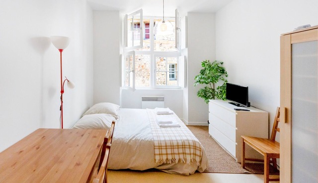 Studio Apartment 'Charmant Studio Centre Bayonne'