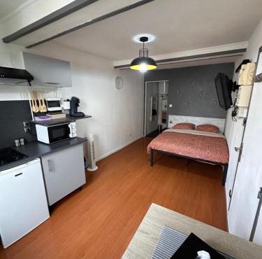 Studio centre-ville RDC in Bar-le-Duc