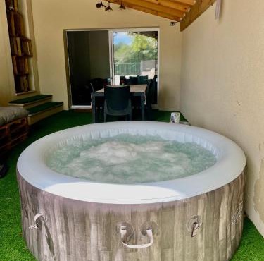 Studio climatisé et tout équipé