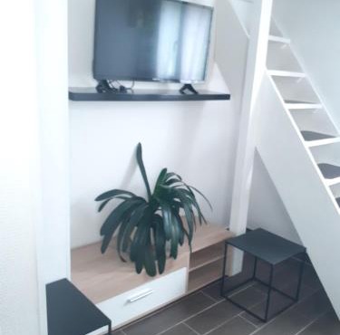 Studio dans le grand Paris, 5mn des transports pour visiter Paris, Versailles etc