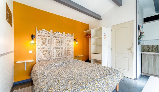 Studio "Olivier" with Mountain View, Wi-Fi and Air Conditioning