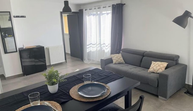 Studio spacieux entièrement équipé à Choisy le Roi