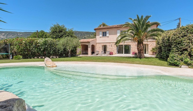 Stunning home in Peymeinade