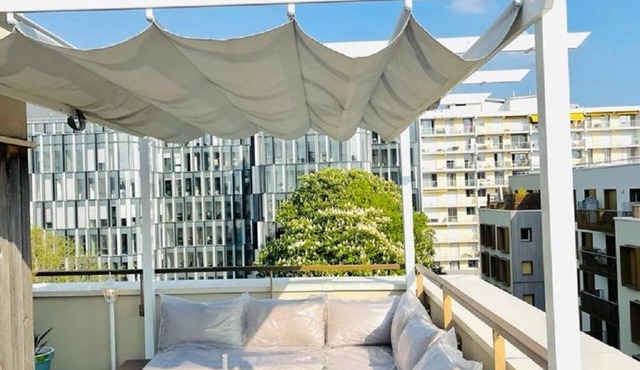Superb Apartment With Jacuzzi & Terrace
