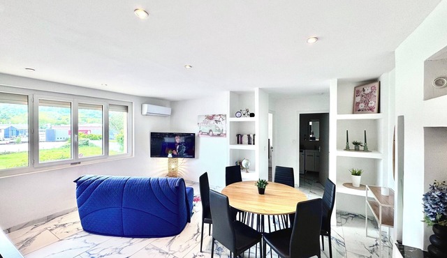 T3 Moderne - Air conditioning - Private parking - Sleeps 4