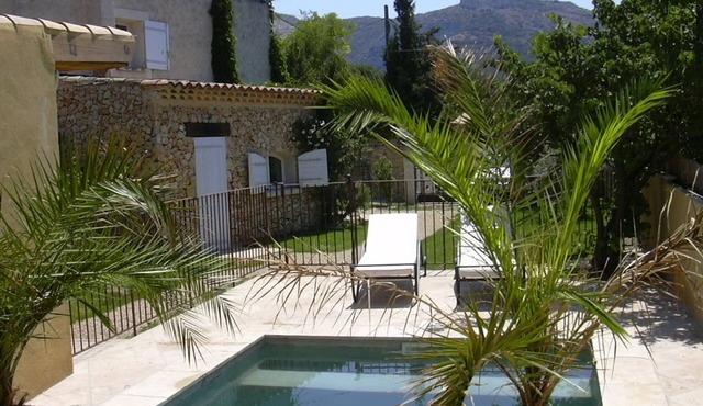 Taillades: House/Villa - Taillades