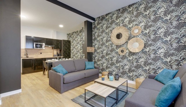 TBS 65 - Charming and elegant apartment