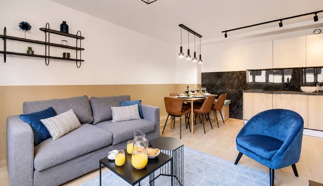 TBS 85 - Design and modern apartment in Paris