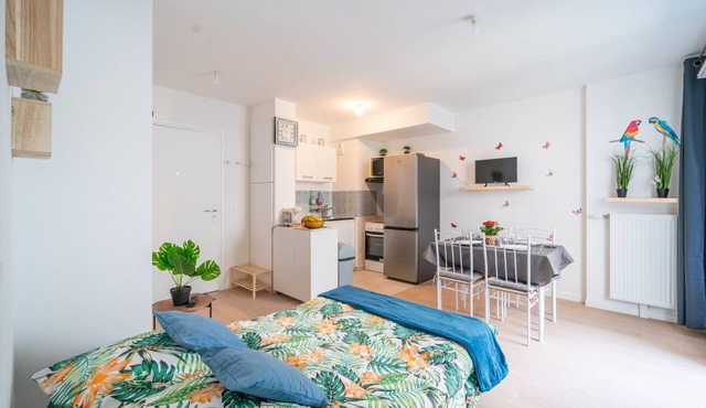 Tropicana - Appt avec terrasse et parking
