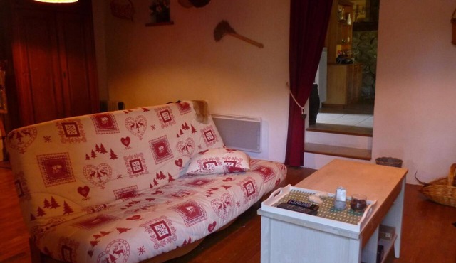 Vacation Home "Grany Authentique Maison Montagne" with Private Garden