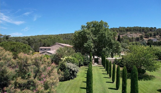 Vacation rental farm with pool TAILLADES LS2-11