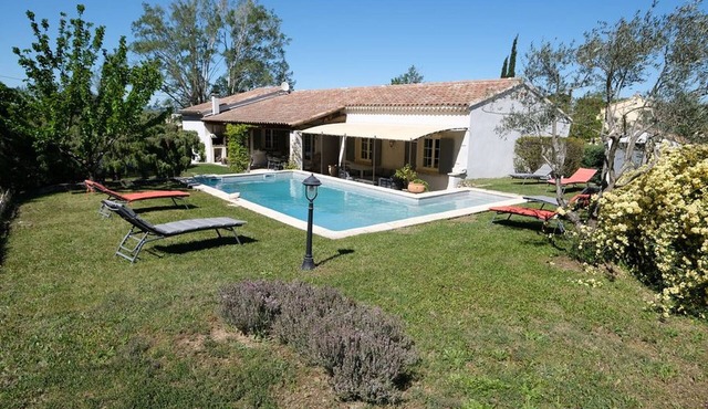Vacation rental house with pool TAILLADES LS2-368