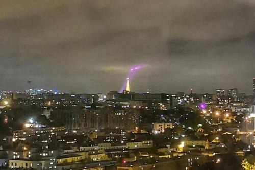 viewTower eiffel 1 ROOM PRIVATE no#2 COLOCATION chez habitant
