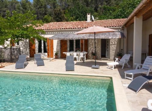Villa charmante au Beaucet avec piscine privée