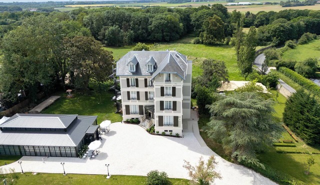 Villa Edmond Hôtel & Spa - Maison Blanche Bièvres