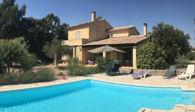 Villa La Roque-sur-Pernes, 4 bedrooms, 10 persons