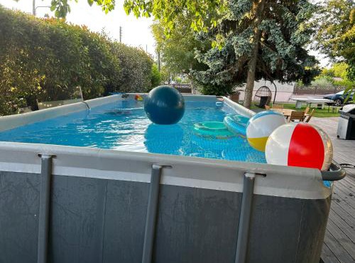 Villa Maxonale près de Paris avec Piscine Chauffée, Sauna et Jacuzzi