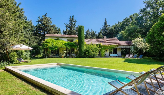 Villa Oustal Park 4500 m2 Heated swimming pool Near Ventoux Via Venaissia