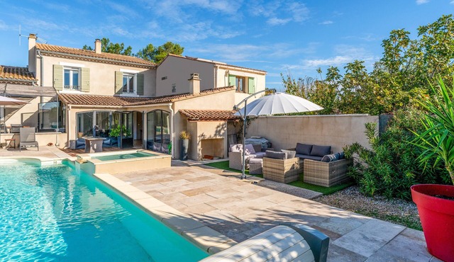 Villa 'Plein Soleil' with Private Pool, Wi-Fi, and Air Conditioning