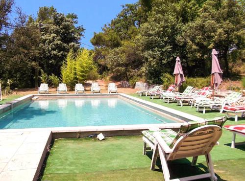 Villa spacieuse à Vaison-la-Romaine avec piscine privée