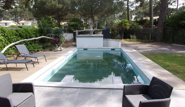 Villa "Stéphane" 4 to 12 persons, Heated swimming pool, Wifi, Parking