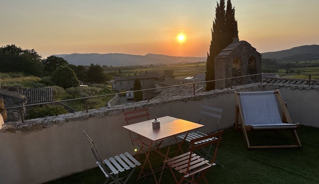 Village house, 4 people, Provence, Vaucluse, Mont Ventoux
