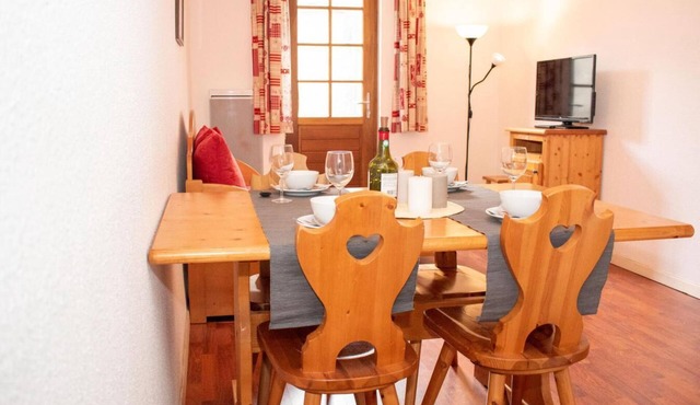 Wifi, Ground floor, swimming pool, terrace, tv, 47m², Saint Lary Soulan