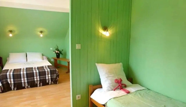ZEcamping 3 étoiles toboggans pataugeoire locatif TV 25m2 2 pers