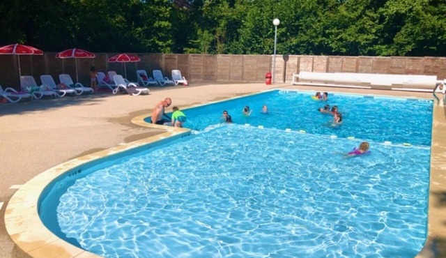 ZEcamping 4* familial piscine locatif TV 6 pers