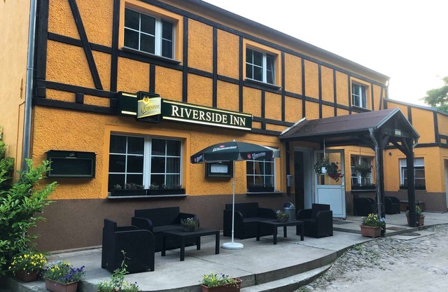 Double room # 1 - Riverside Inn in Oderberg