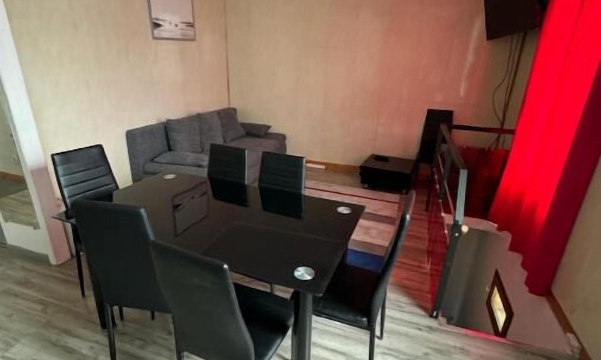 Le Kremlin-Bicetre House | Maisonnette de Villejuif