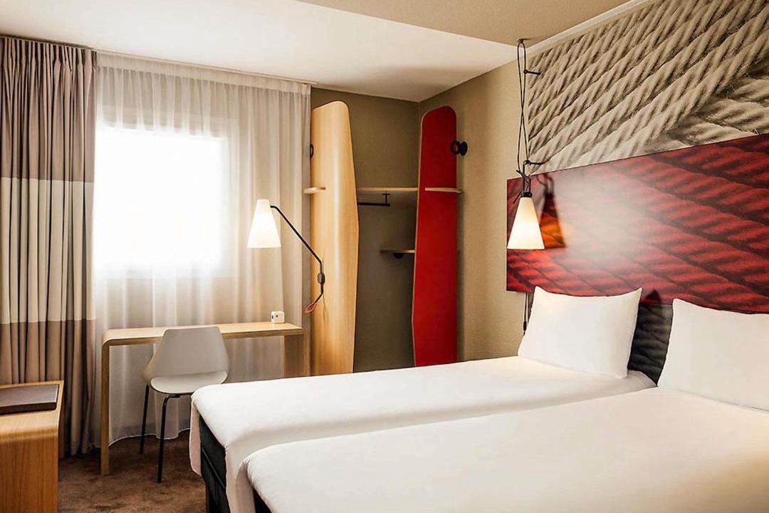 Massy Hotel | ibis Massy