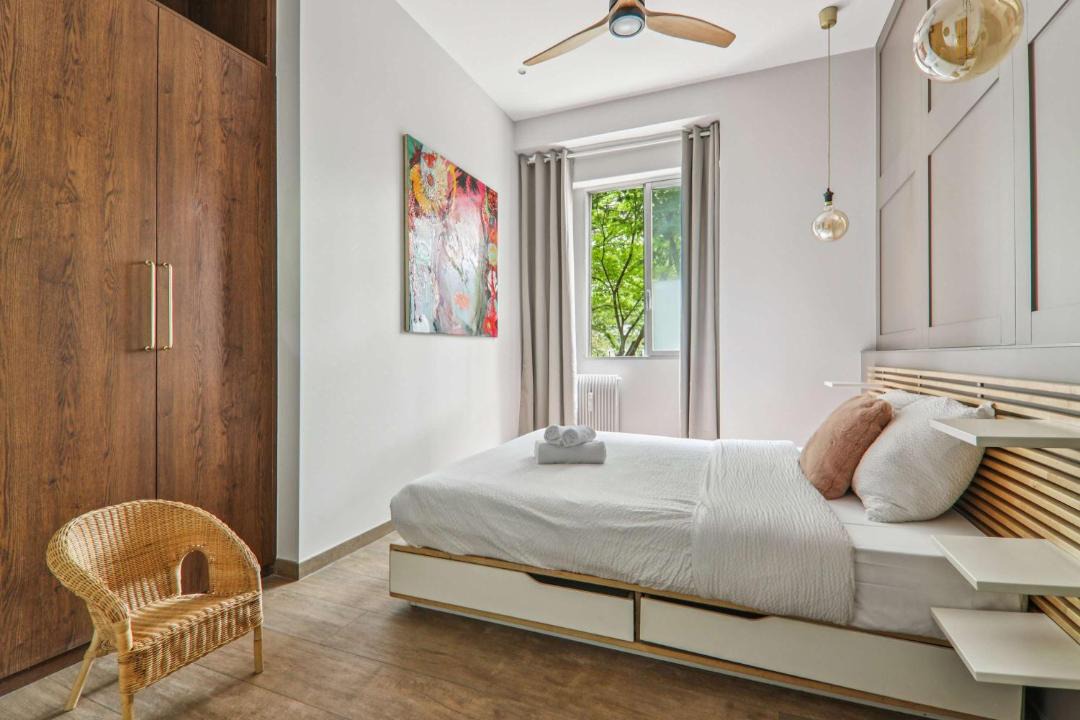 Quartier Sainte-Marguerite Apartment | Superb flat - 3 bedrooms sleeps 10 - Charonne Nation