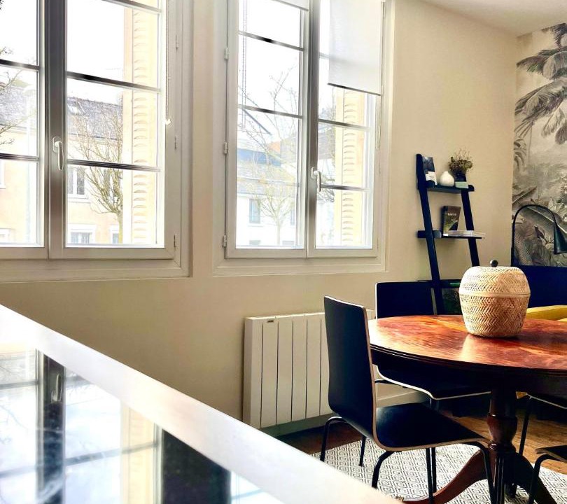 Salorges - Sainte-Anne Apartment | "Eden Blue" entre Jardin Extraordinaire et centre- garage gratuit