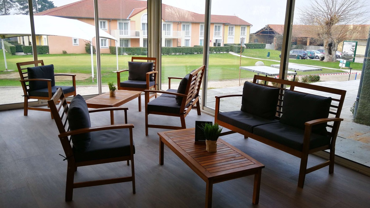 Photo of Patio Balcony in Albon