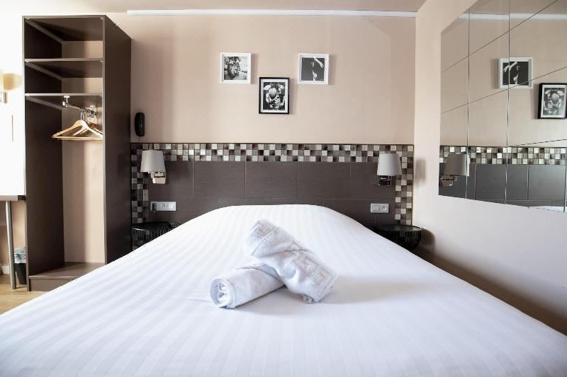 Photo of Bedroom in Juvisy-sur-Orge