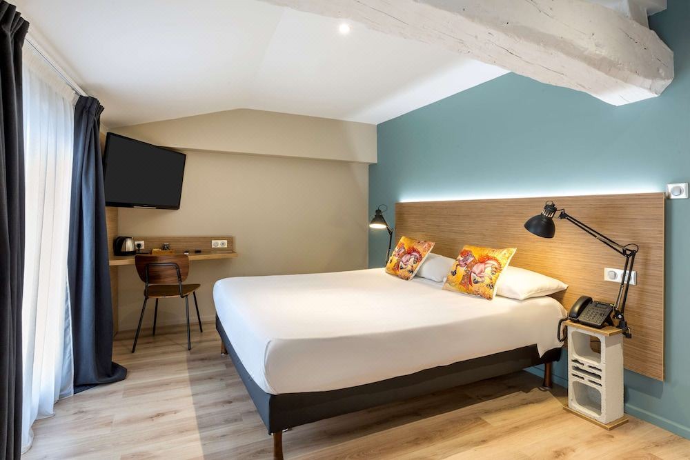 Photo of Bedroom in Macon