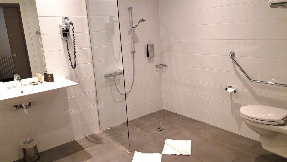 Photo of Bathroom in Besancon Old Town