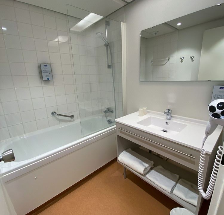 Photo of Bathroom in Montchanin