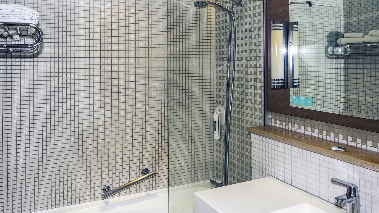 Photo of Bathroom in Chanas