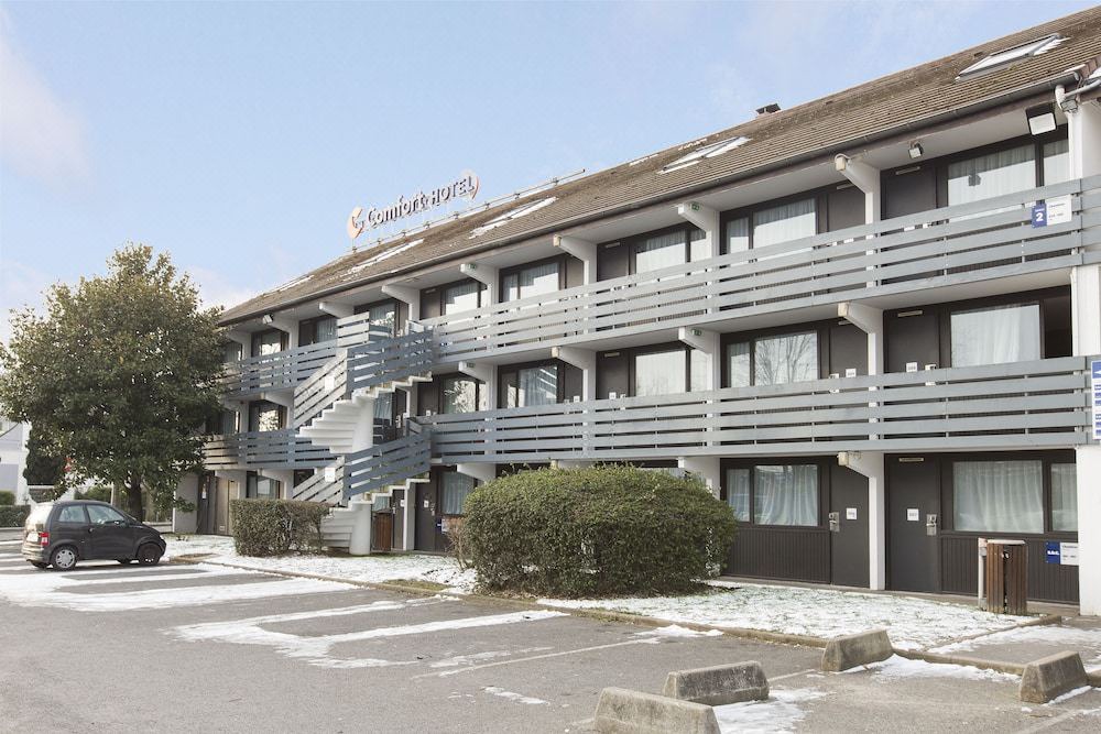 Photo of Buildings in Rungis
