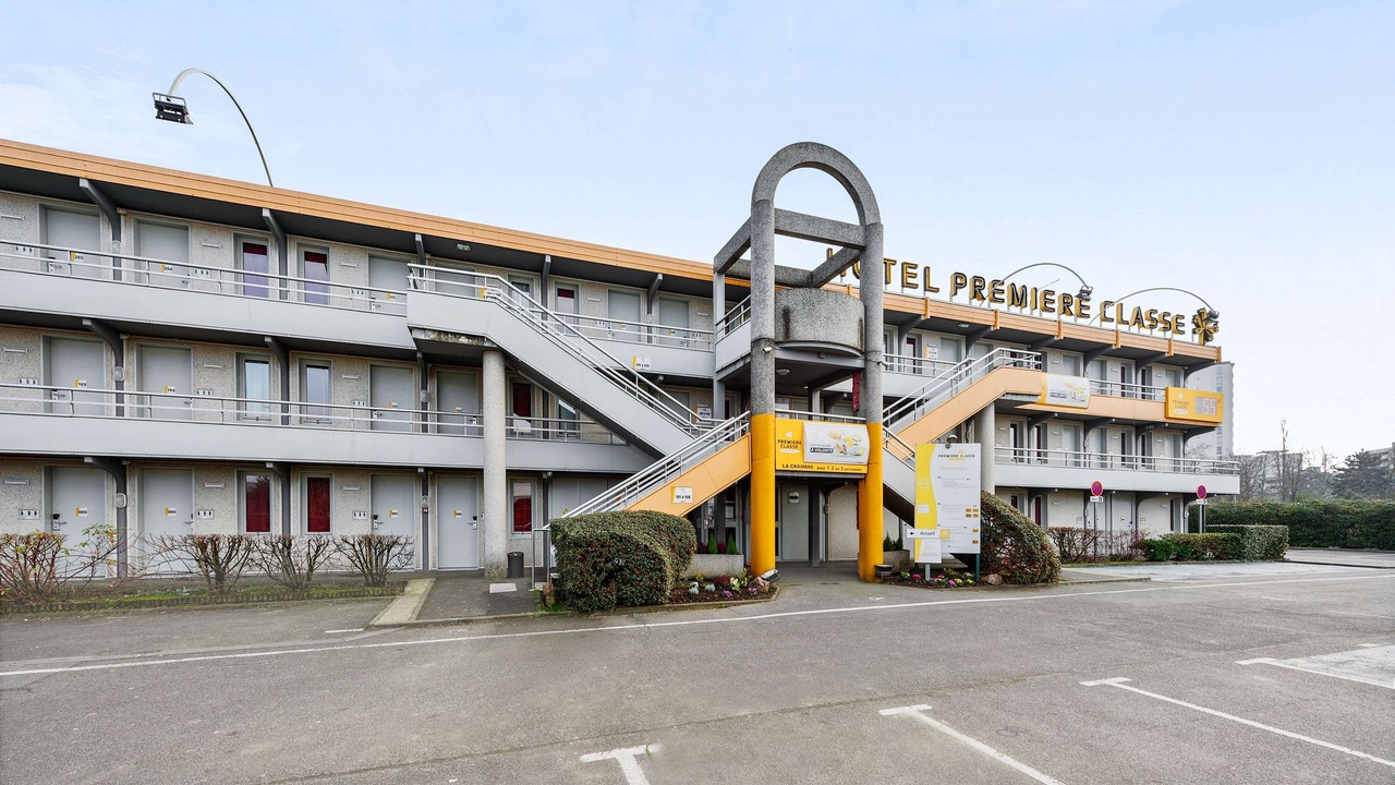 Photo of Buildings in Fleury-Merogis