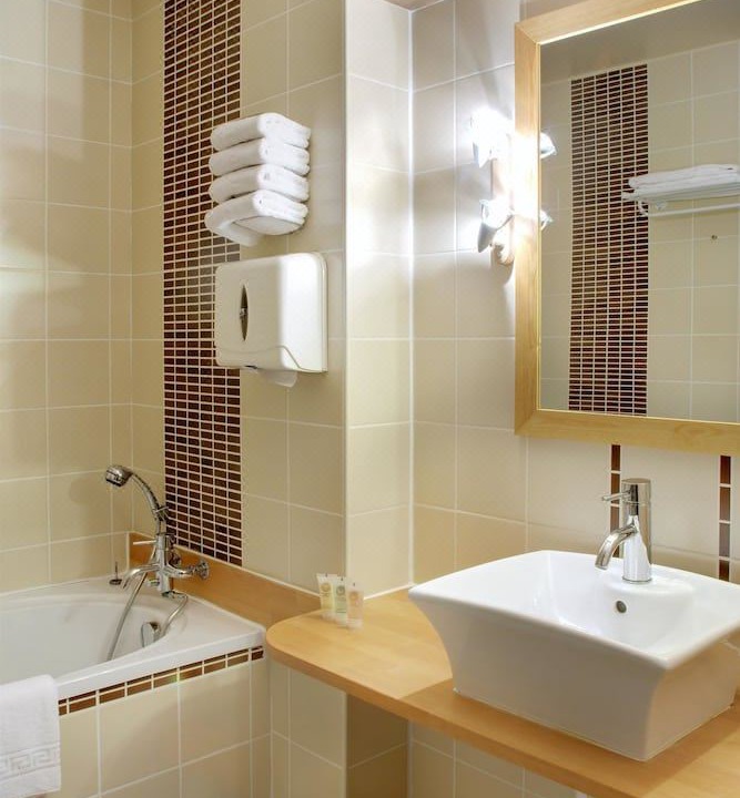 Photo of Bathroom in Albon