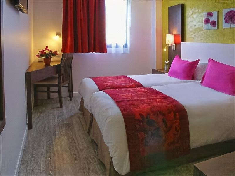 Photo of Bedroom in Villejuif