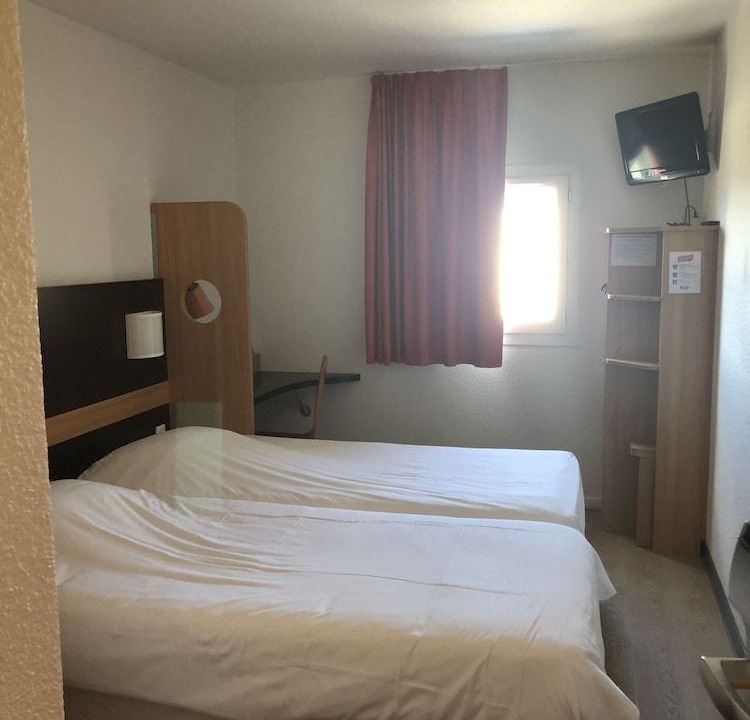 Photo of Bedroom in Ville-la-Grand
