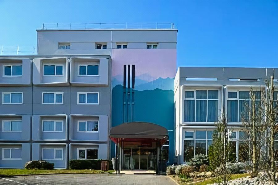 Photo of Buildings in Gaillard