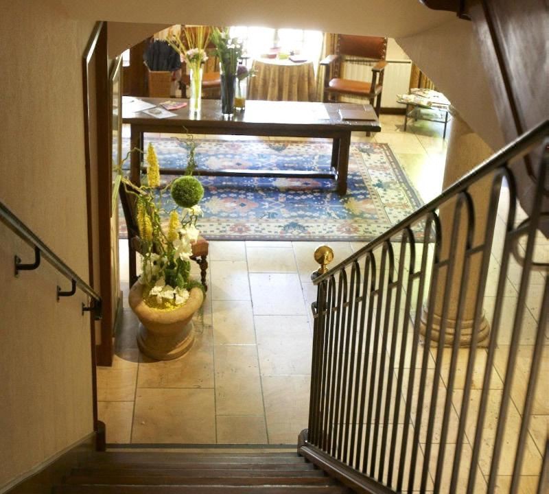 Photo of Others in Tournus