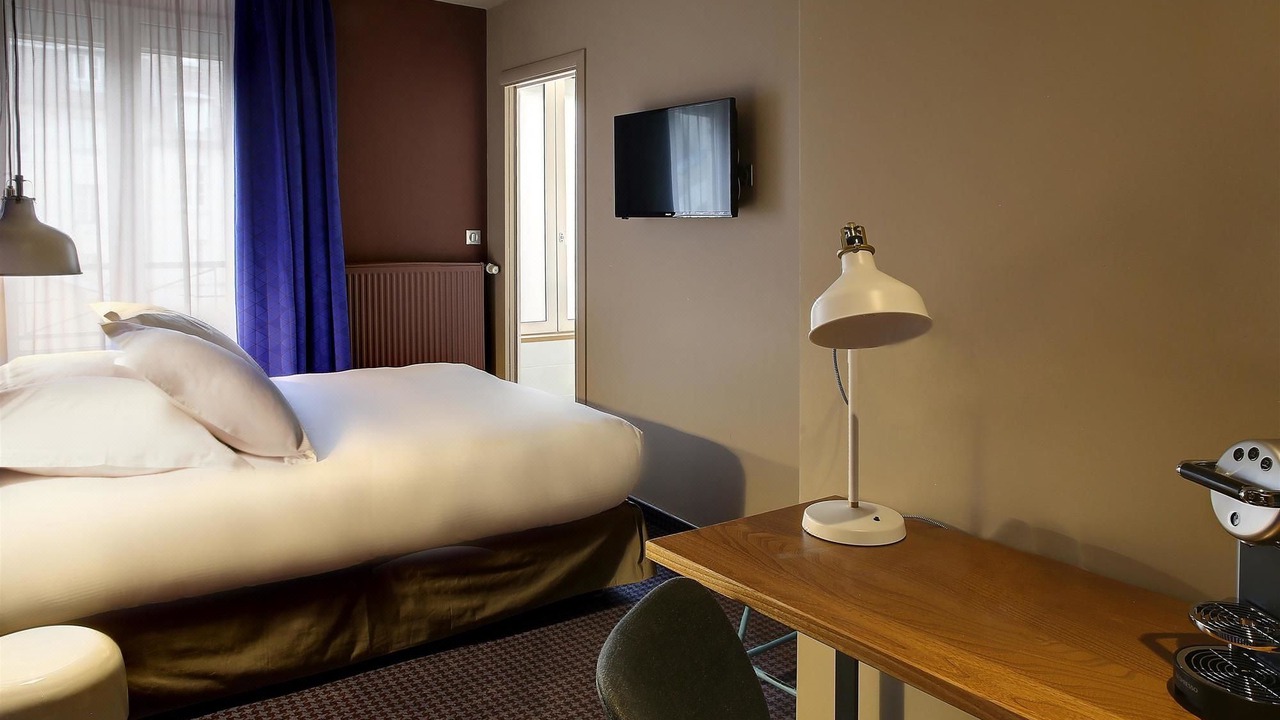 Photo of Bedroom in Besancon Old Town