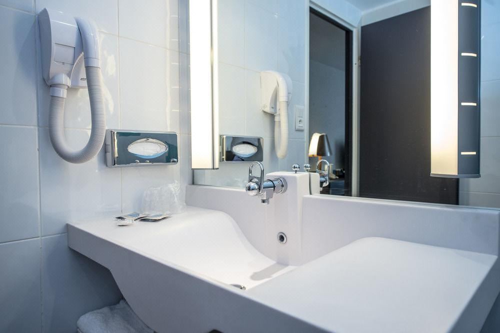 Photo of Bathroom in Montchanin
